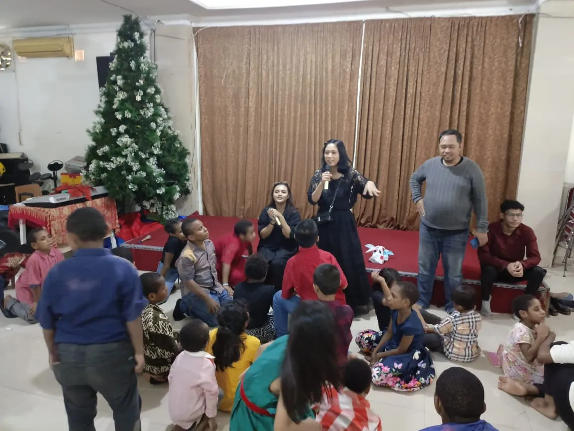 Kegiatan sosial Kitakerjaremote bersama anak-anak panti asuhan